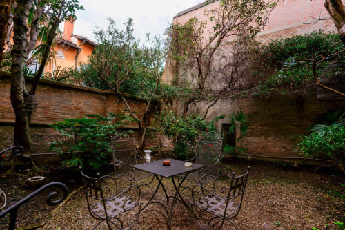 Appartamento con giardino, Piazza Androvaldi