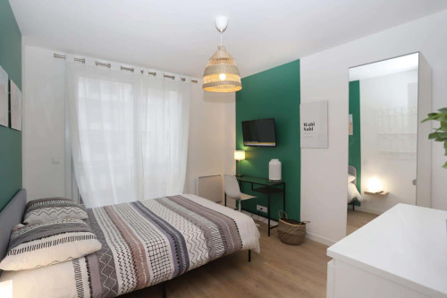 Chambre 1 - LONGCHAMP F - Rooms