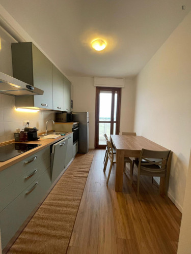 Nice Double Bedroom well connected to Piazza dei Signori, in central Treviso - Gallery - 8