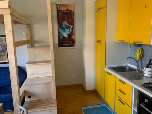 Cozy Studio within walking distance to the univeristy area - Gallery - 6