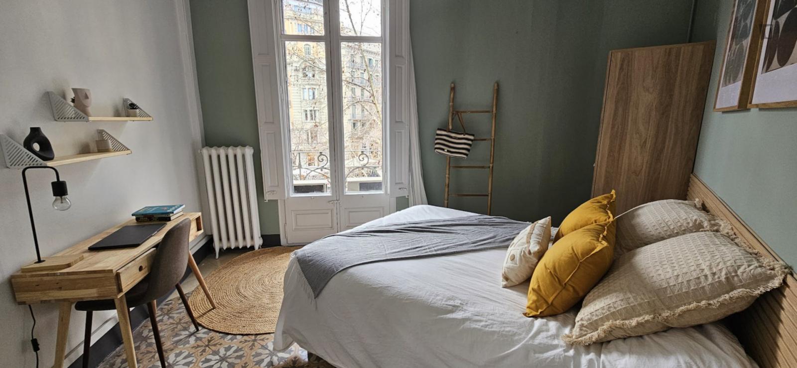 Inviting Double Bedroom In Dreta De L'Eixample - Inviting double bedroom in Dreta de l'Eixample - Gallery - 1