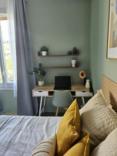 Delightful double bedroom in Sant Gervasi - Galvany