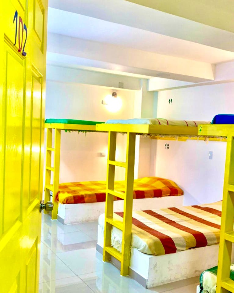  Bed In A 12-Bed Male Only Room  -  Comfortable Stylish House w/ Terrace near Museo Del Carnaval De Negros Y Blancos De Pasto  - Gallery -  11