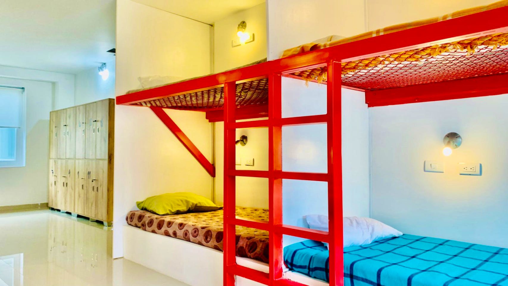  Bed In A 12-Bed Female Only Room  -  Comfortable Stylish House w/ Terrace near Museo Del Carnaval De Negros Y Blancos De Pasto  - Gallery -  2