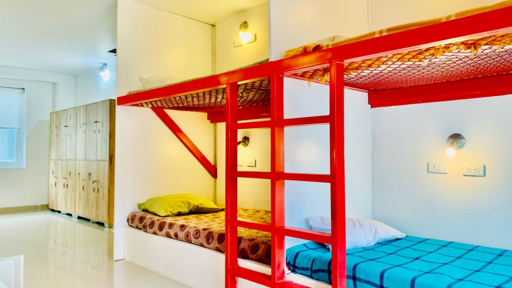  Bed In A 12-Bed Female Only Room  -  Comfortable Stylish House w/ Terrace near Museo Del Carnaval De Negros Y Blancos De Pasto  - Gallery -  4