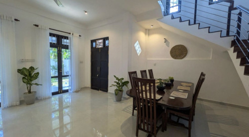 Hiriketiya Home