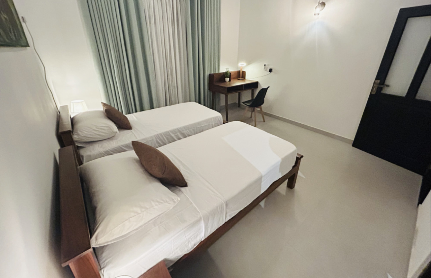 Bed In A 2-Bed Mixed Gender Room - 6