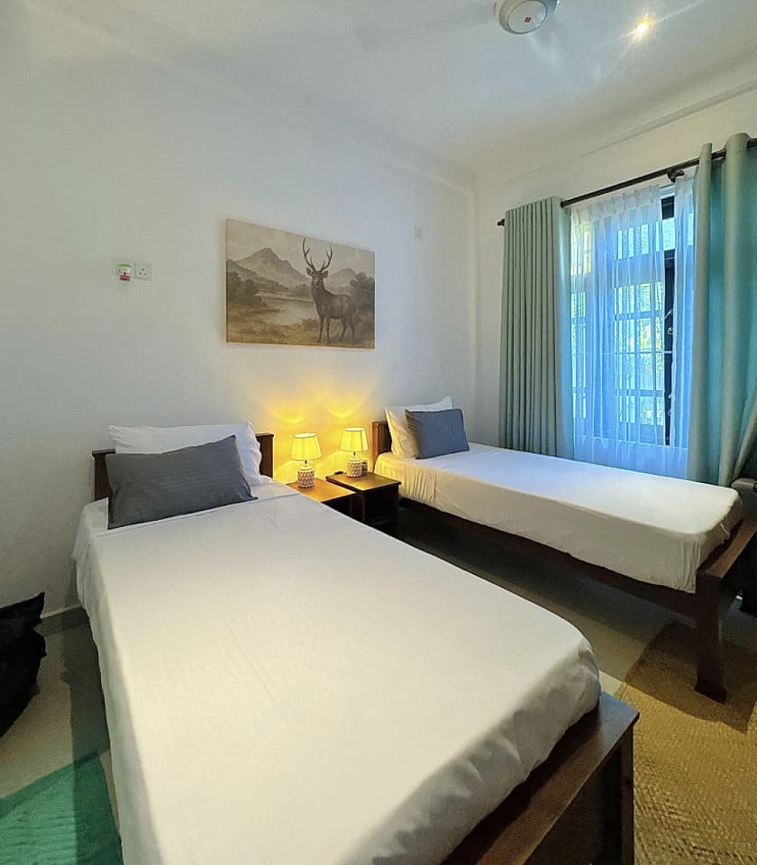 Bed In A 2-Bed Mixed Gender Room - 11