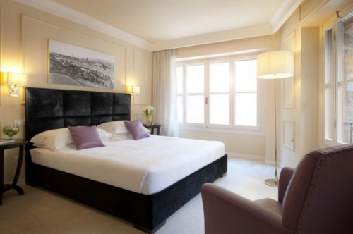 One-Bedroom Apartment in Florence