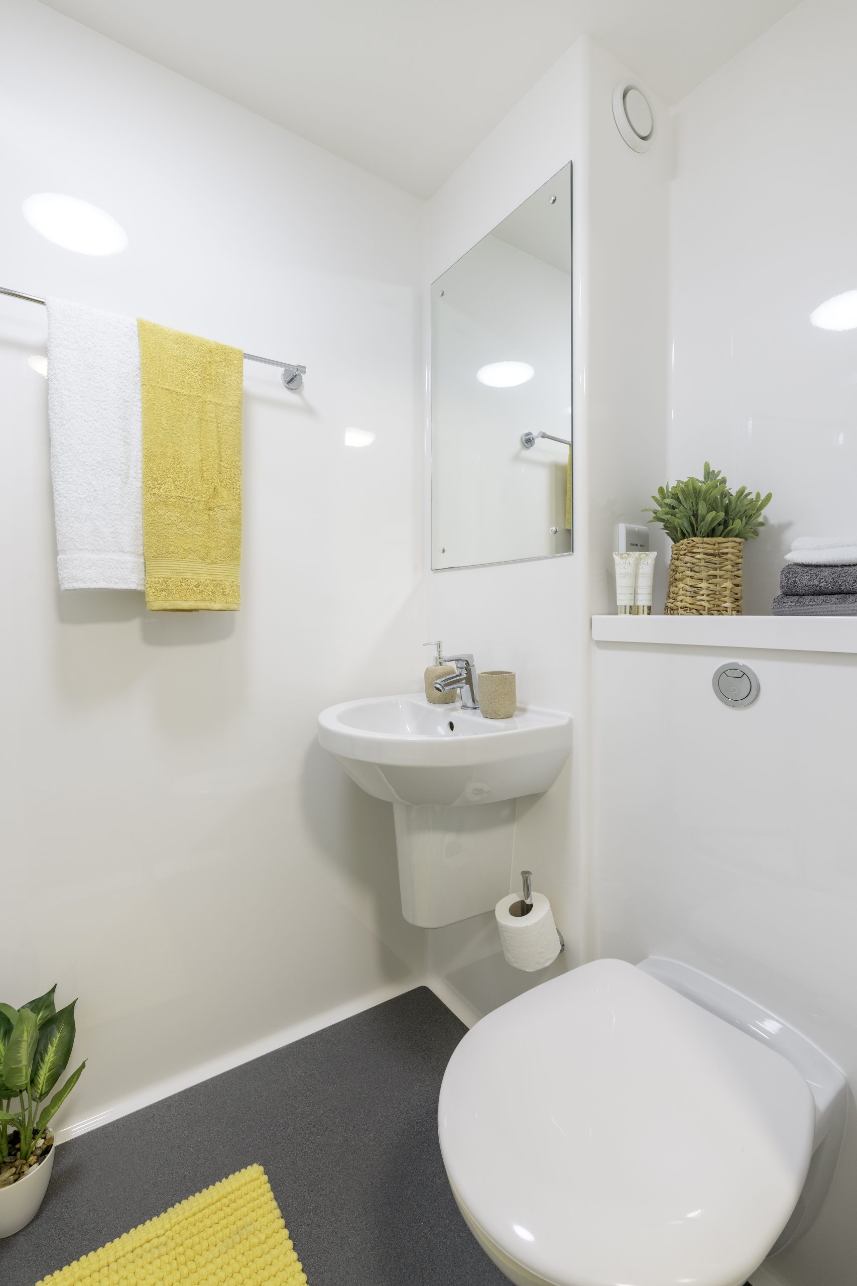  Standard En-Suite  -  Bryson Court – Portland Green Student Village  - Gallery -  10