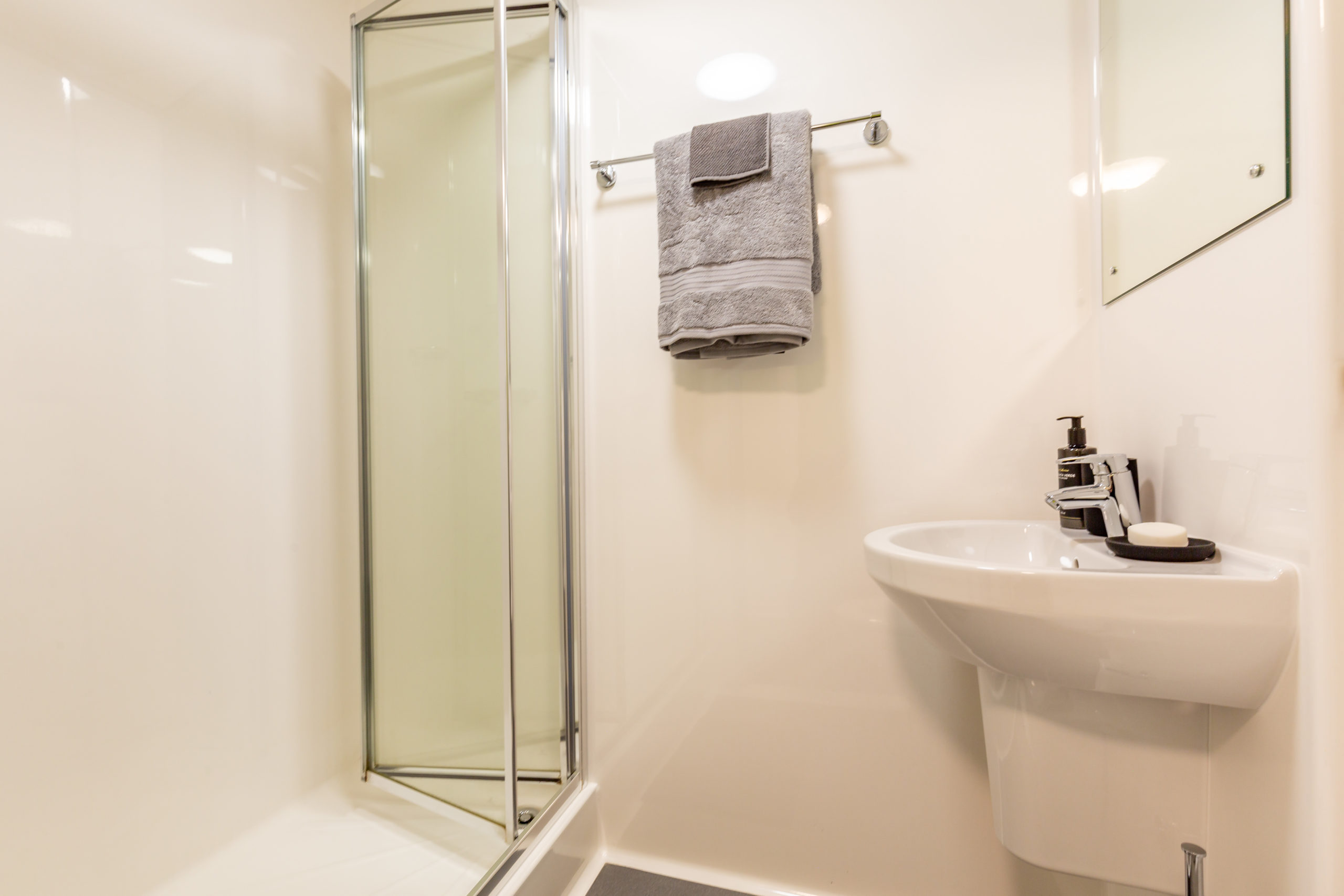  Standard Plus En-Suite  -  Bryson Court – Portland Green Student Village  - Gallery -  9