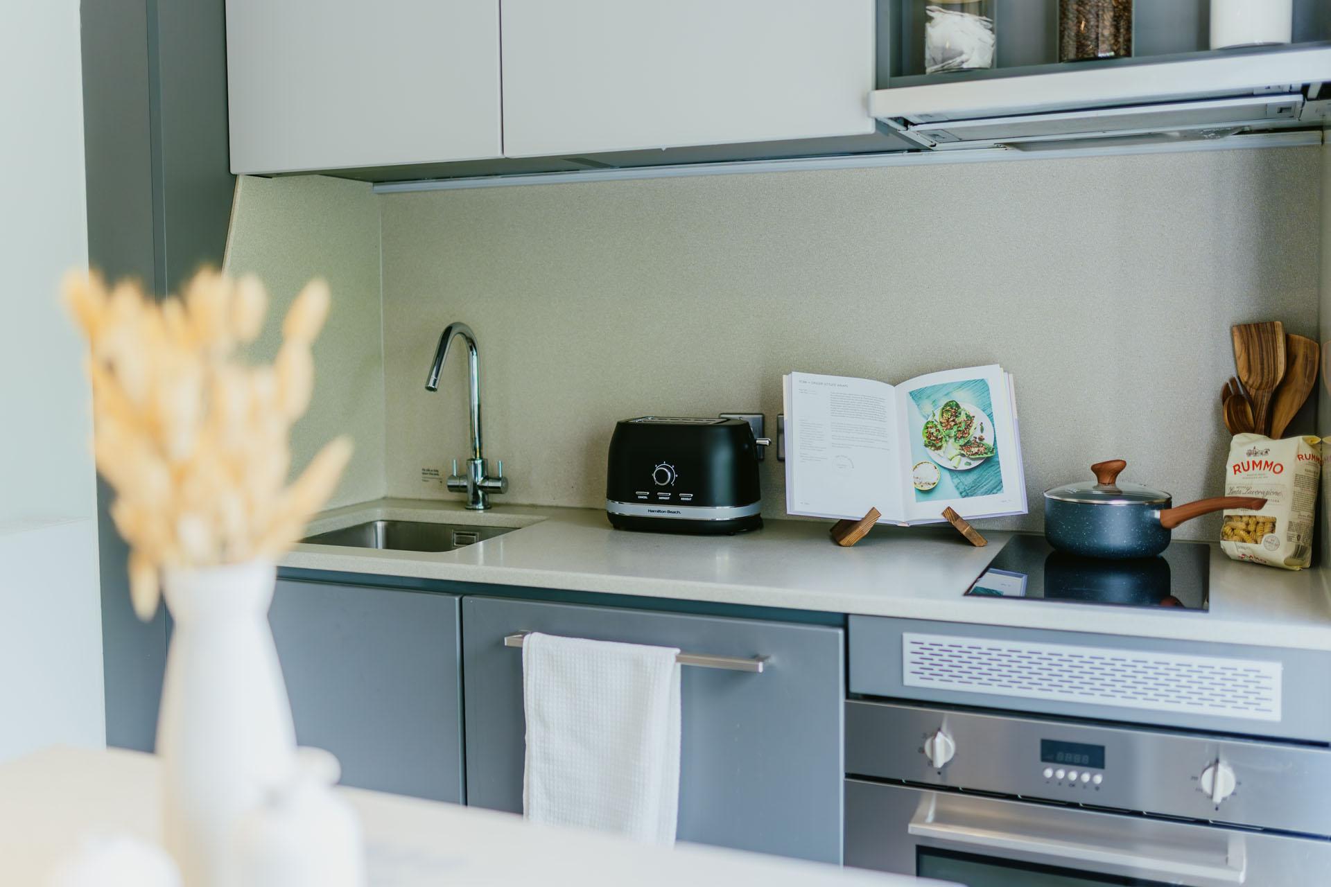  Gold Studio  -  Portswood House  - Gallery -  2