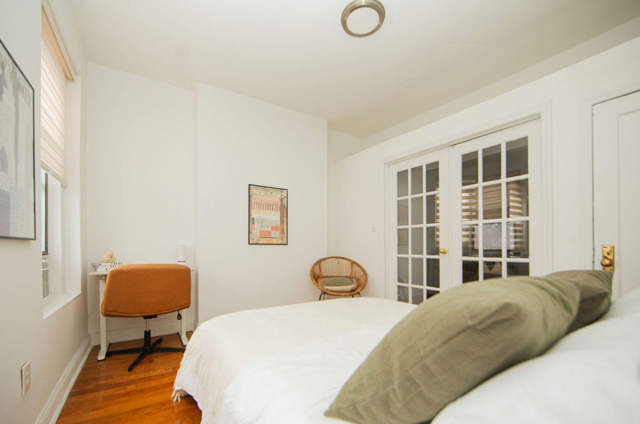  #1120: East Village - 1 Bedroom (Queen)  -  #1120: East Village  - Gallery -  21