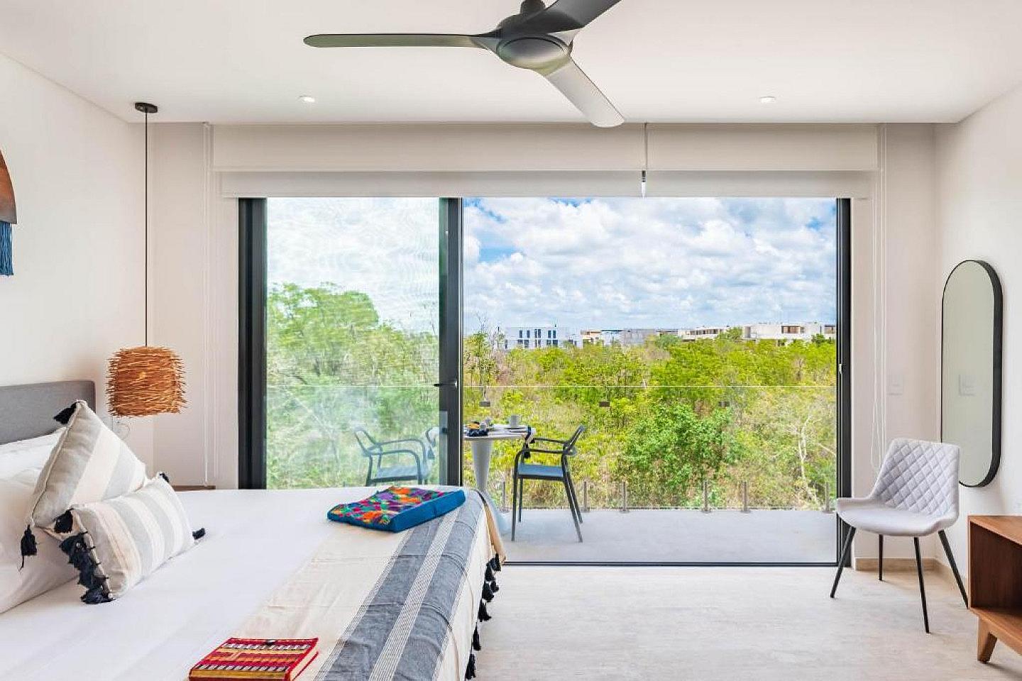  Private Studio  -  Luxury Stunning Coliving w/ Pool + Gym 10 minutes away from Tulum Beach  - Gallery -  8