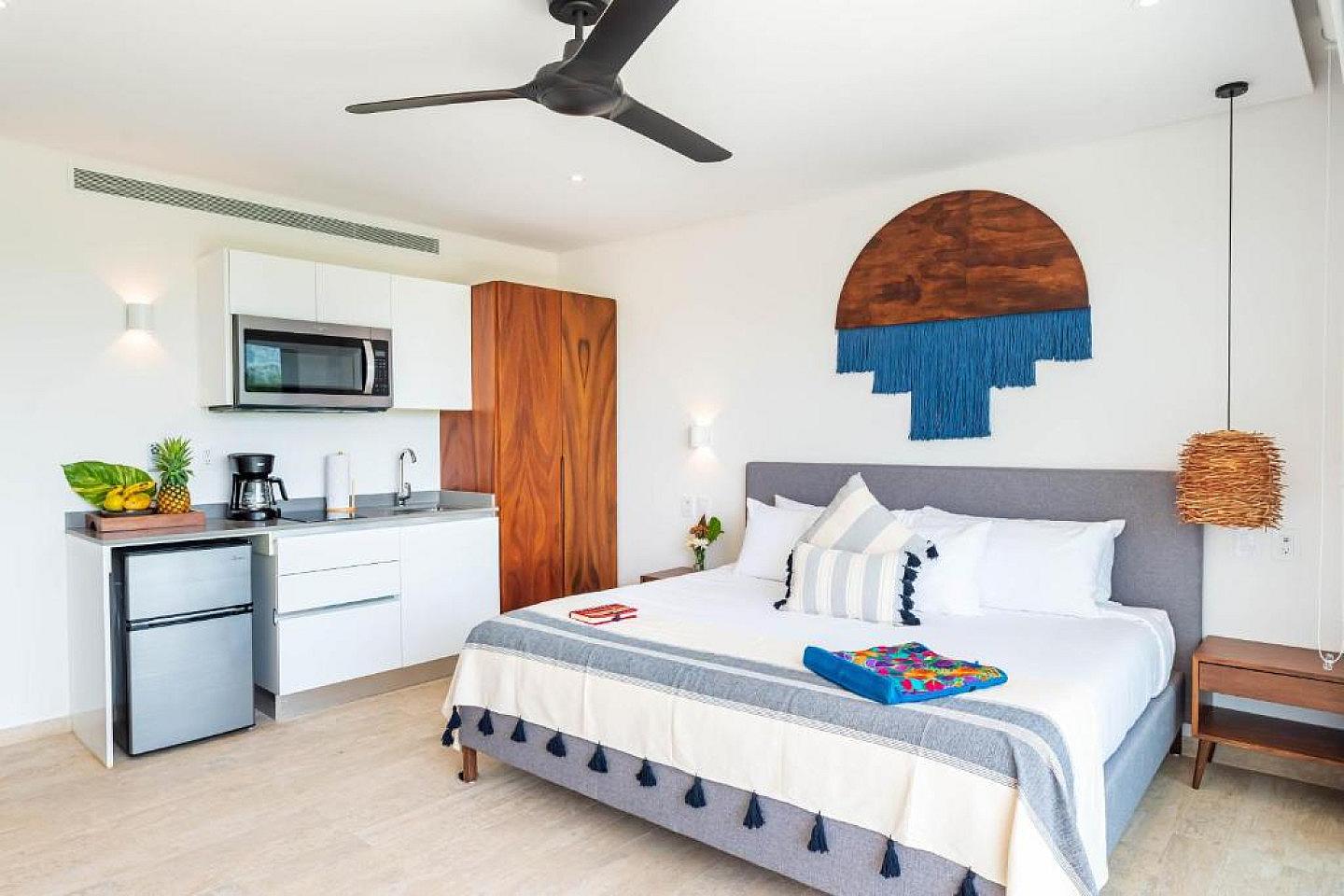 Private Studio - Luxury Stunning Coliving w/ Pool + Gym 10 minutes away from Tulum Beach - Gallery - 3