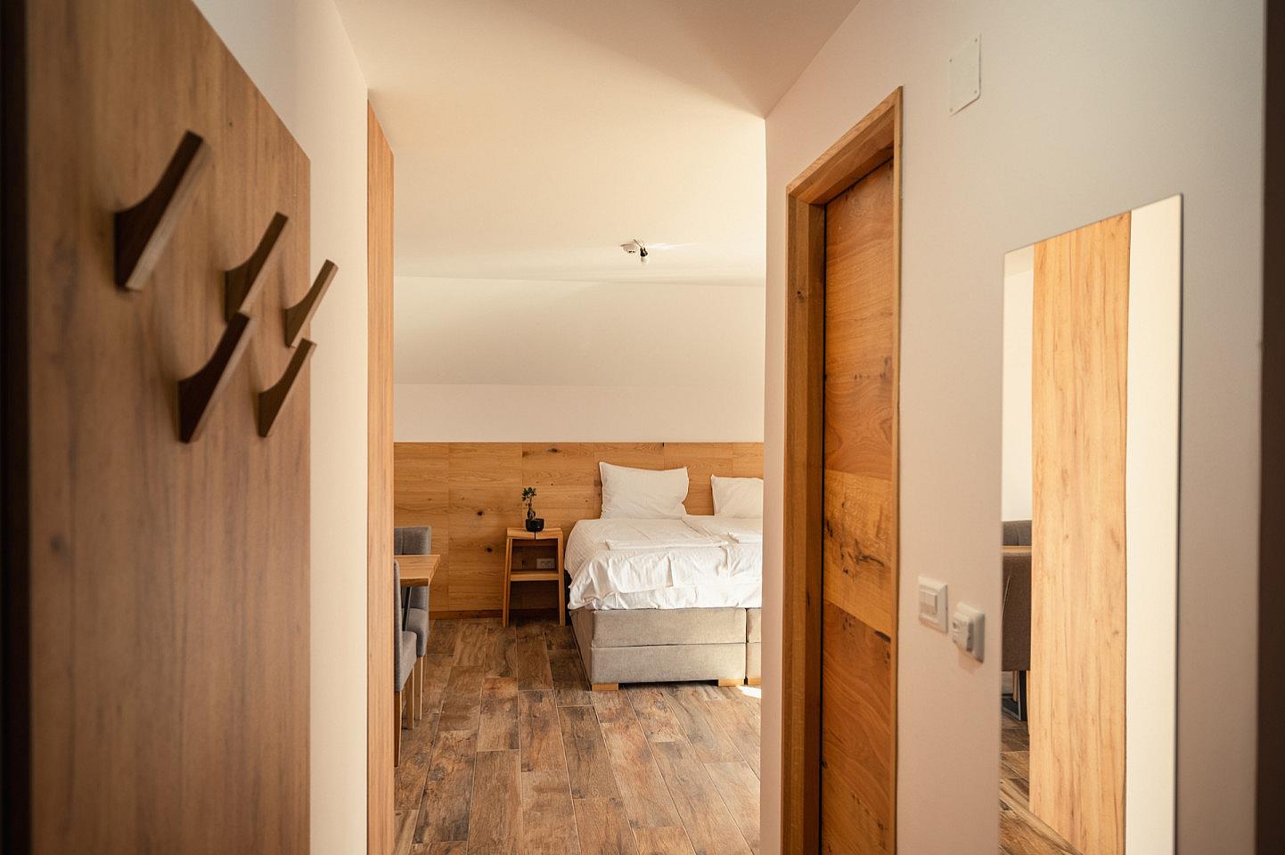 Standard Room - Stylish Mountain Coliving & Co-working + Outdoor Chill Zones + Social Lounge + Nature Wellness - Gallery - 24