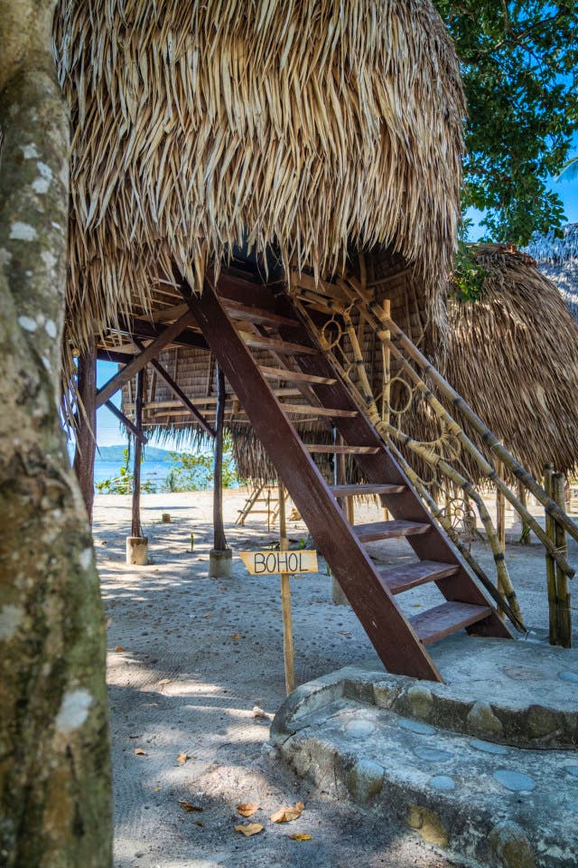 Large Bamboo Hut With Sea View - Blissful Island Coliving: Perfect for Work & Relaxation with High-Speed Internet - Gallery - 3