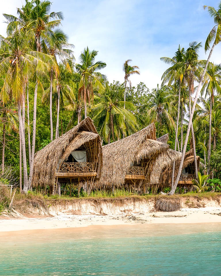Large Bamboo Hut With Sea View - Blissful Island Coliving: Perfect for Work & Relaxation with High-Speed Internet - Gallery - 19