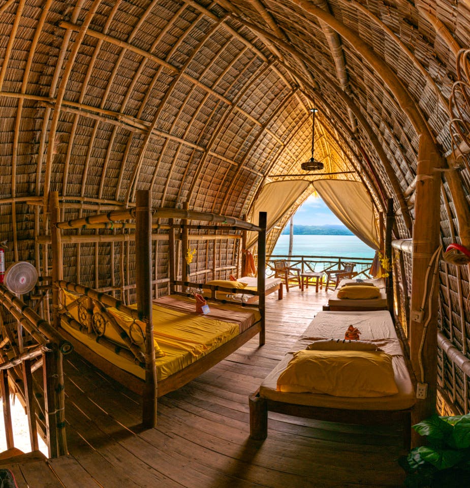 Large Twin Bamboo Hut With Sea View - Blissful Island Coliving: Perfect for Work & Relaxation with High-Speed Internet - Gallery - 7