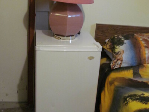 Self-Check-In Separate Entry Suite - Gallery - 8