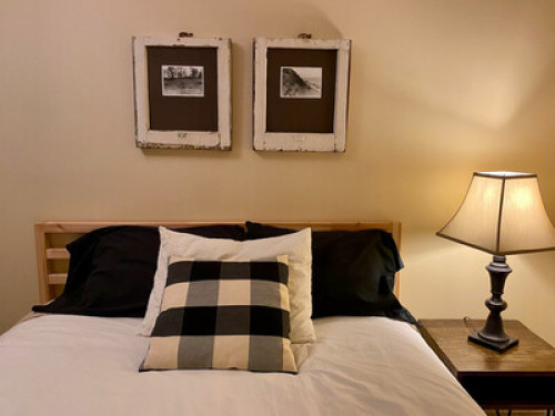 Cozy, Large, Private One-bedroom