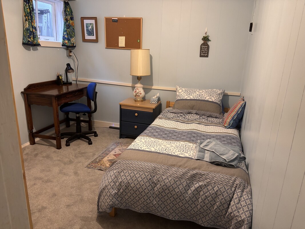  Blue Room(Full Room)  -  Lovely Single Rooms with Garden  - Gallery -  1