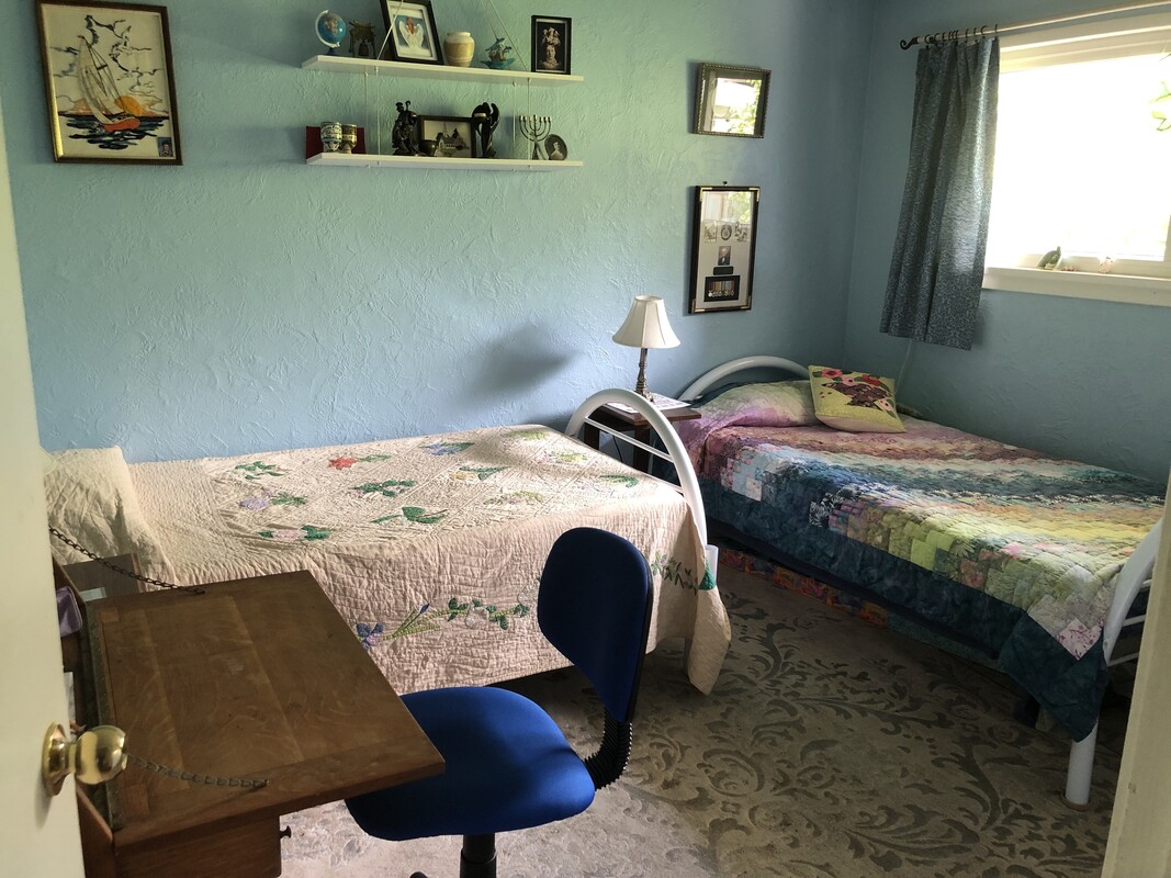  Guest Bedroom Upstairs(Single Bed)  -  Lovely Single Rooms with Garden  - Gallery -  1