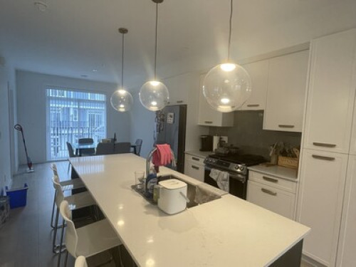 Private room+bathroom in Langley  - Gallery -  5