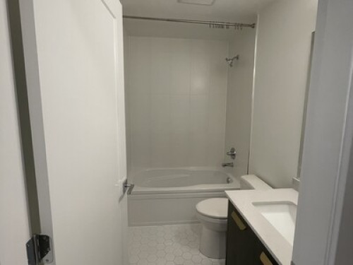Private room+bathroom in Langley