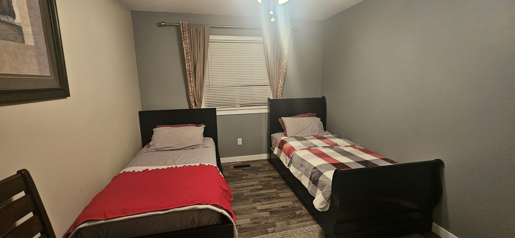  Double Bedroom(Single Bed)  -  Bilodeau family home  - Gallery -  1