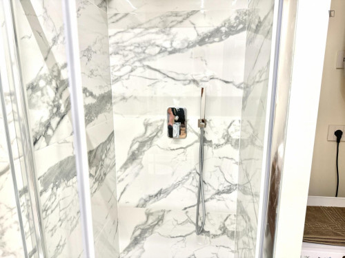 City center, 1-bedroom apartment in Via Lagrange - Gallery - 5