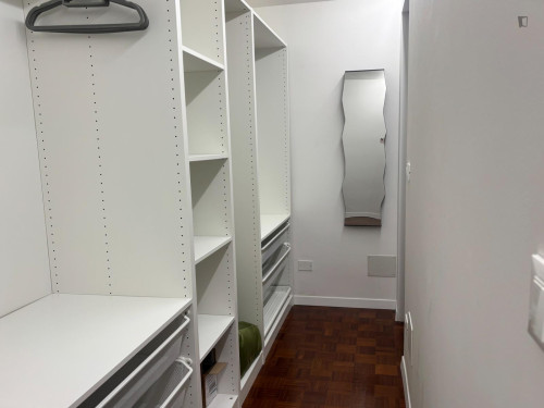 1-bedroom apartment in Bologna city center, few steps from station and main square.