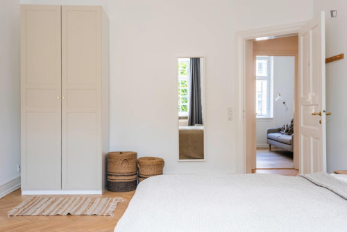 Stylish single bedroom in well-connected Østerbro