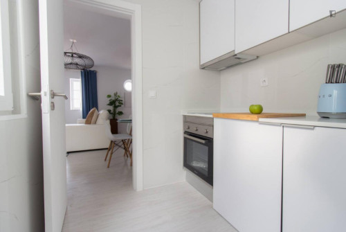 Fascinating 2 Bedroom Apartment with a view close to Sesimbra Beach