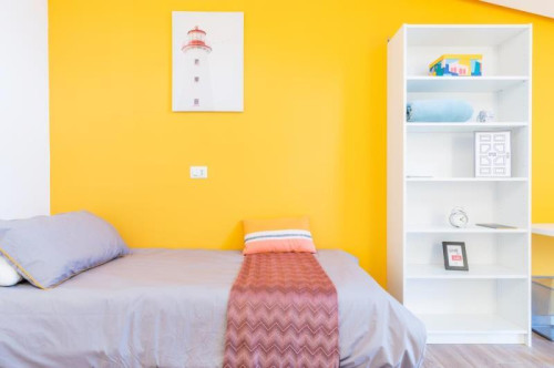 Stanza in Viale Alfredo Oriani