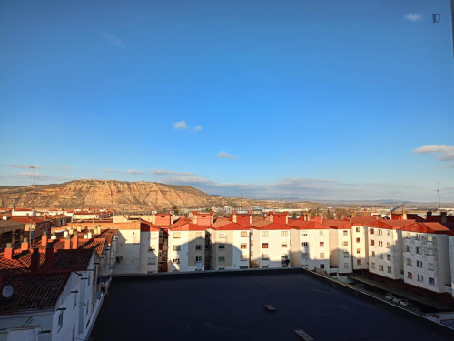 Very cosy single bedroom near Universidad de La Rioja - Gallery - 5