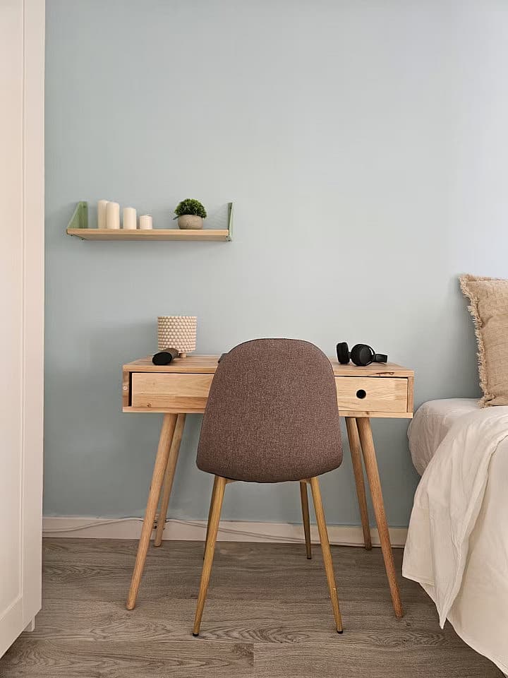  Room 3  -  Stylish Coliving Apartment Steps from Las Ramblas in Historic Ciutat Vella  - Gallery -  32