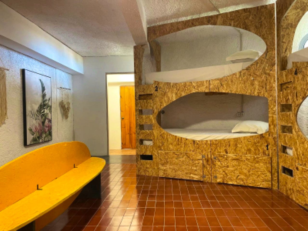 Bed In A 4-Bed Mixed Gender Room - 17