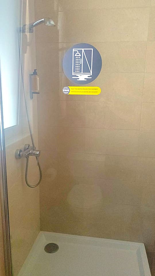 Deluxe Double Room Ensuite With Balcony And Ocean View - 11
