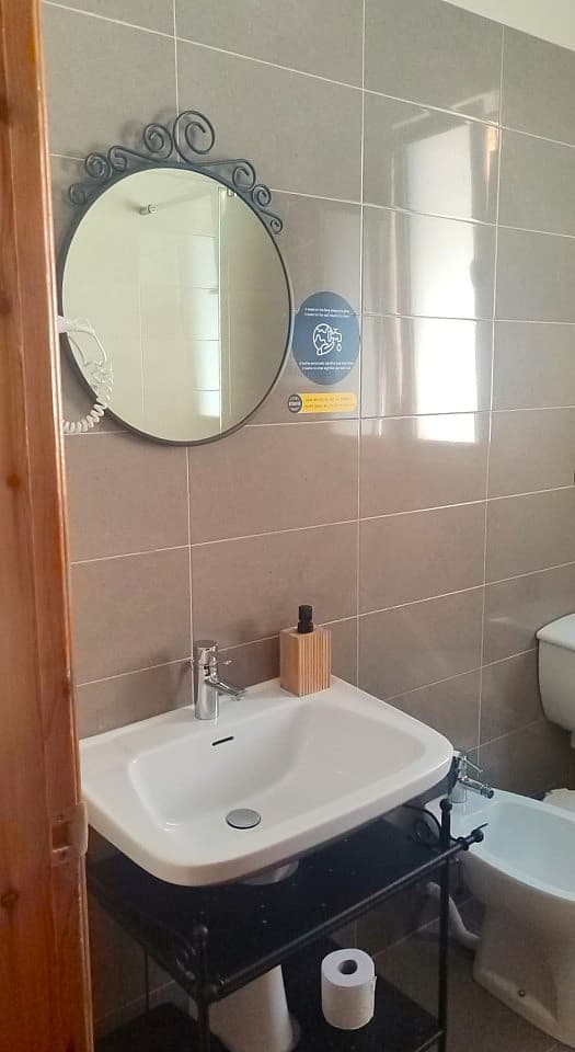 Deluxe Double Room Ensuite With Balcony And Ocean View - 4