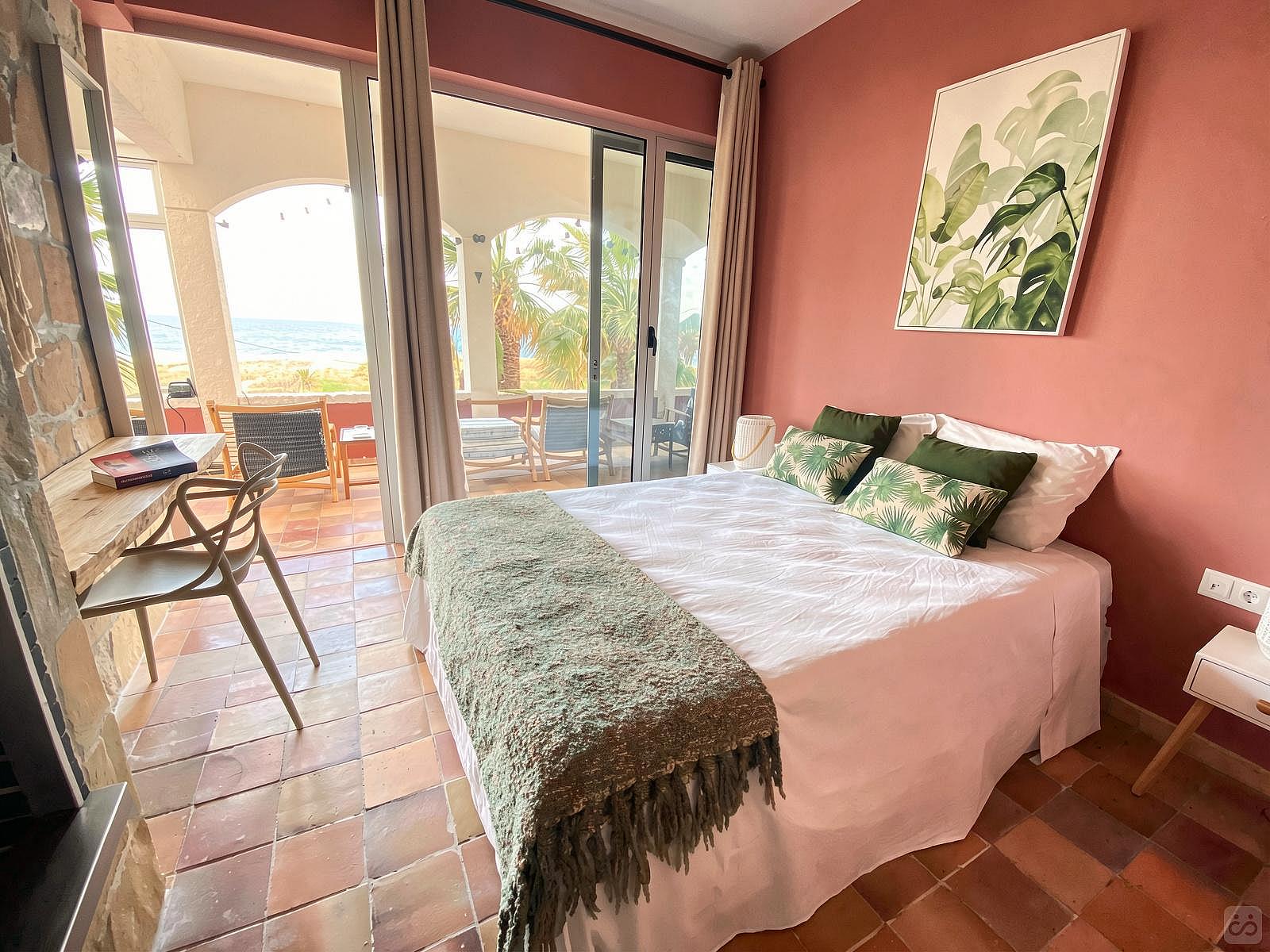 Double Room Ensuite With Ocean View - 2