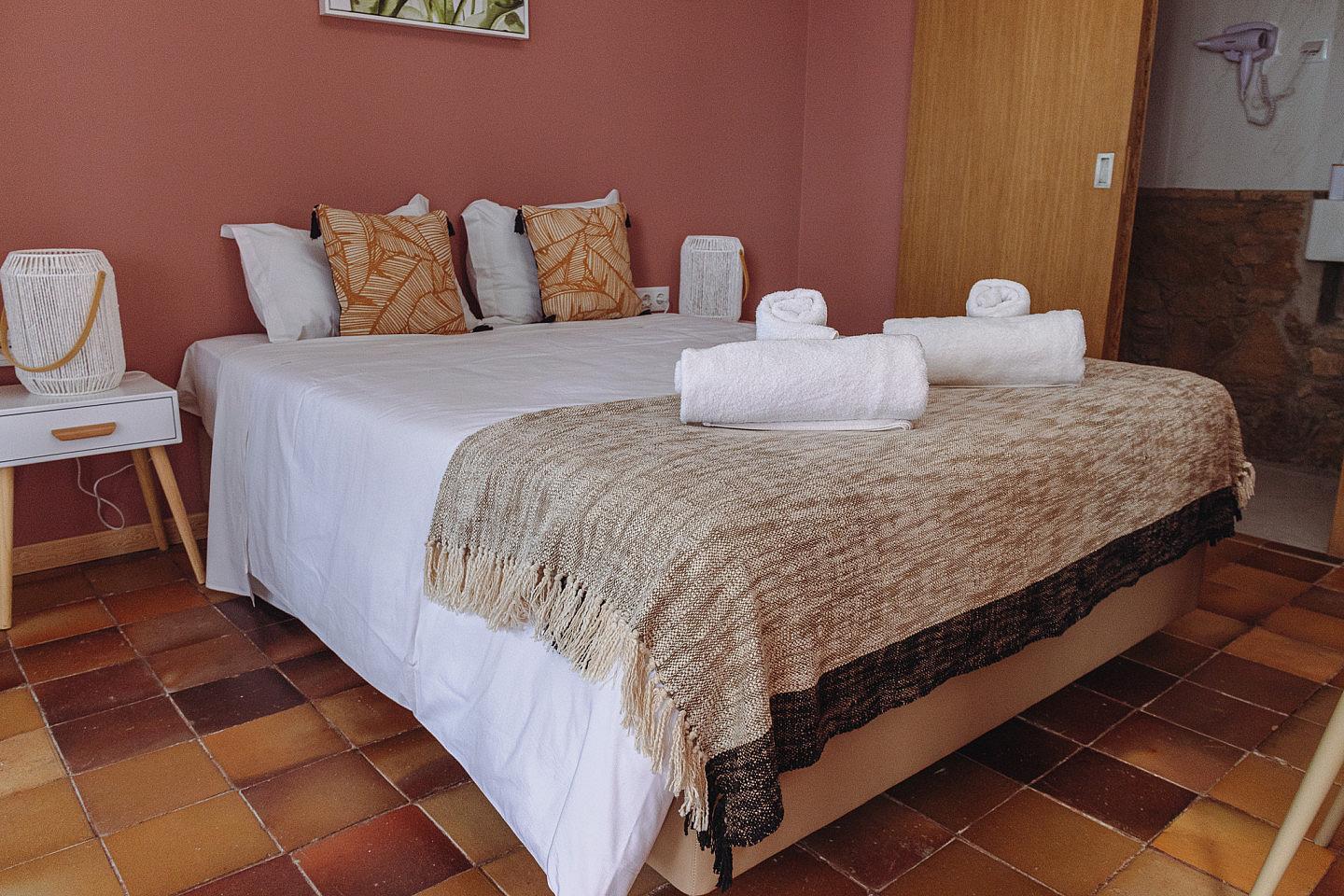Double Room Ensuite With Ocean View - 11
