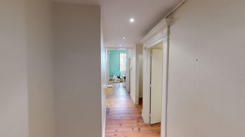 Elegant Stylish Apt. w/ Rooftop Terrace near Pont Saint-Pierre