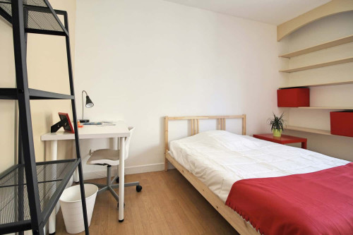 Beautiful luminous room 12m²