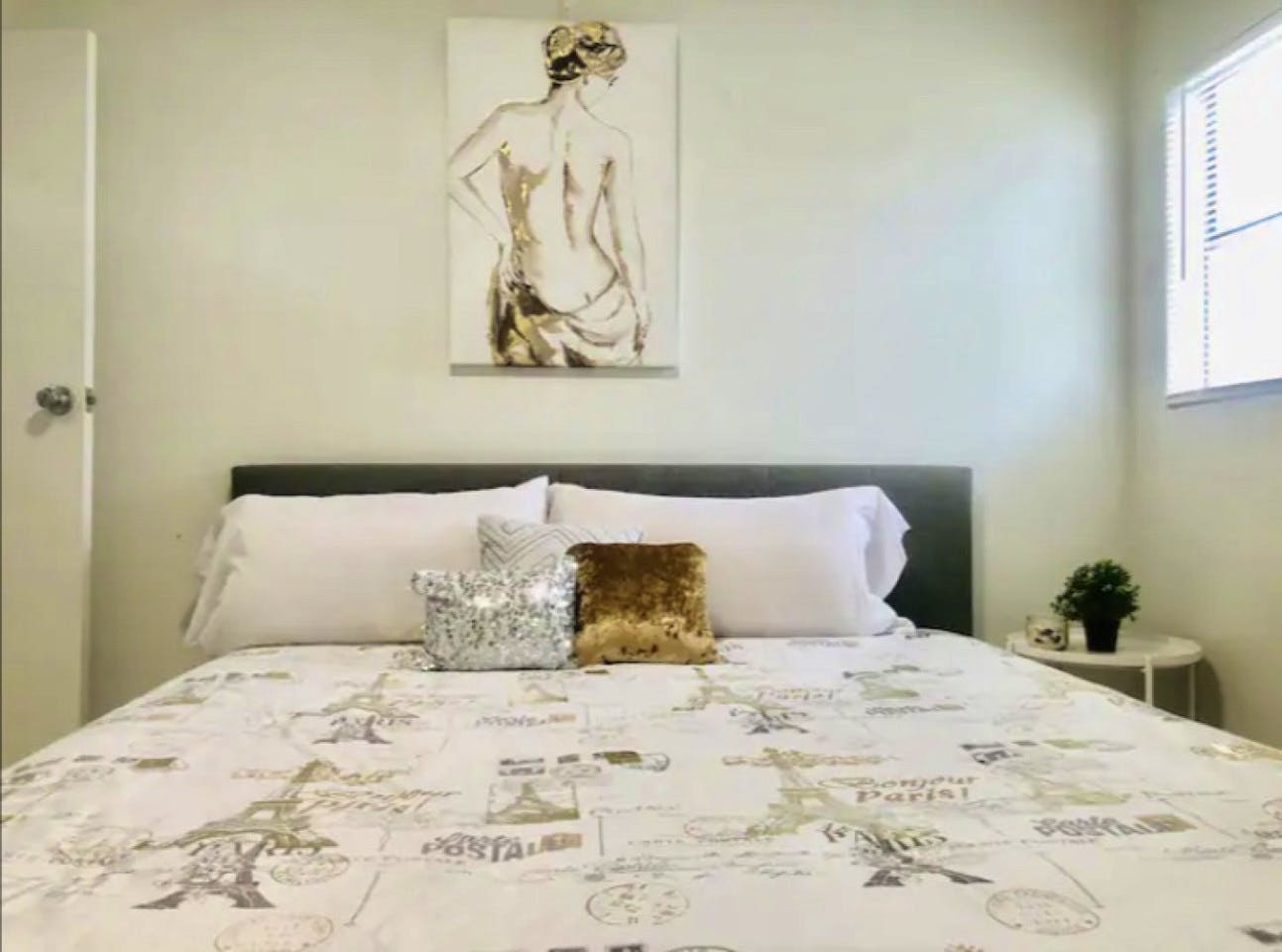 Room # 1 Private Bedroom (king Bed) - 14
