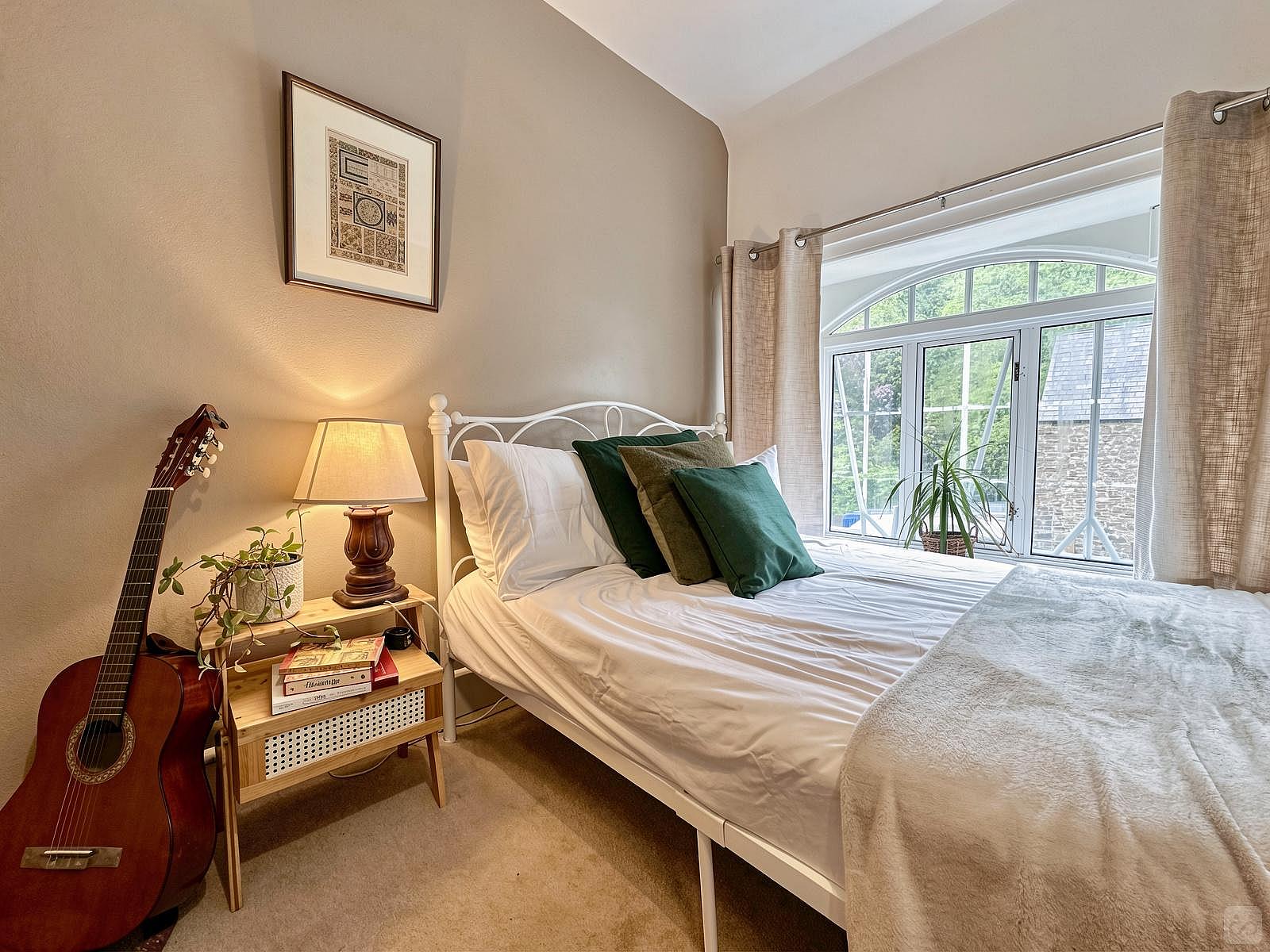  Standard Double Room  -  Serene Coliving Retreat in Stunning Exmoor National Park  - Gallery -  5