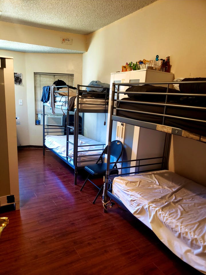 Bed In A 6-Bed Males Only Room - 3