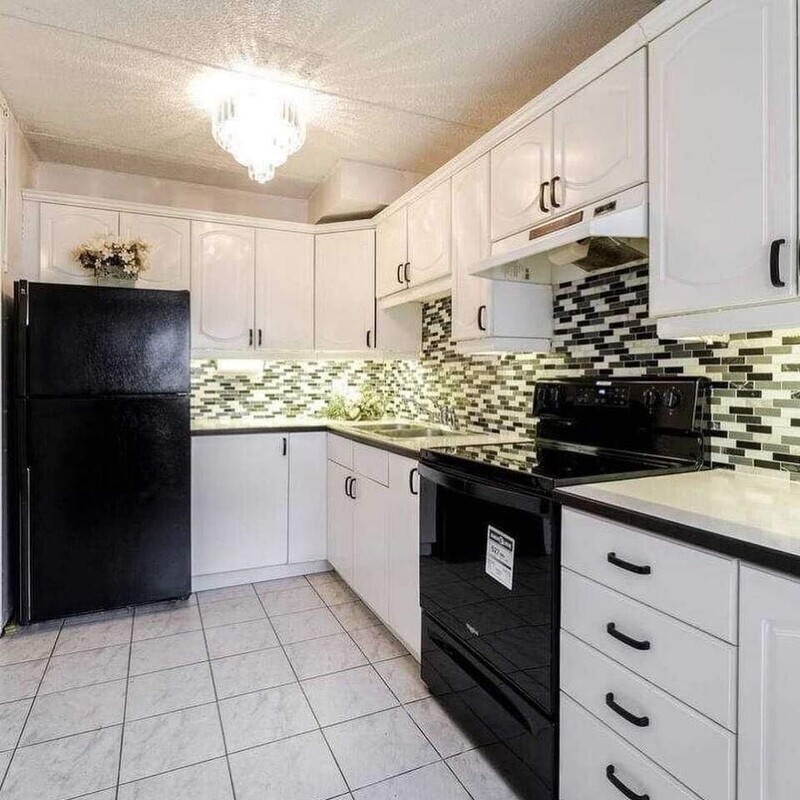  Queen-Size Gray Room  -  Spare Room Away From Home  - Gallery -  5