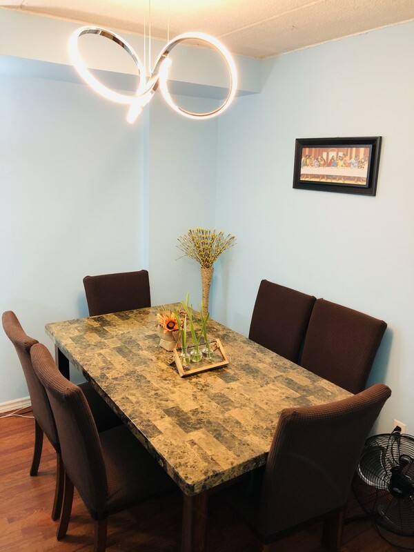  Queen-Size Gray Room  -  Spare Room Away From Home  - Gallery -  6