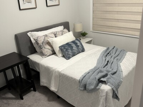 Cosy Room in Kanata, Ottawa - Gallery - 7